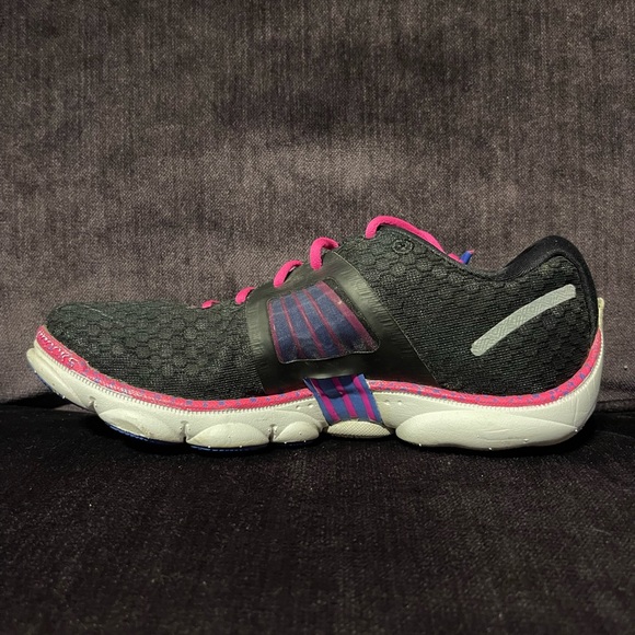 Brooks Pure Connect 4 Running Shoes 120176b051 Women’s Size 5 - Picture 2 of 6